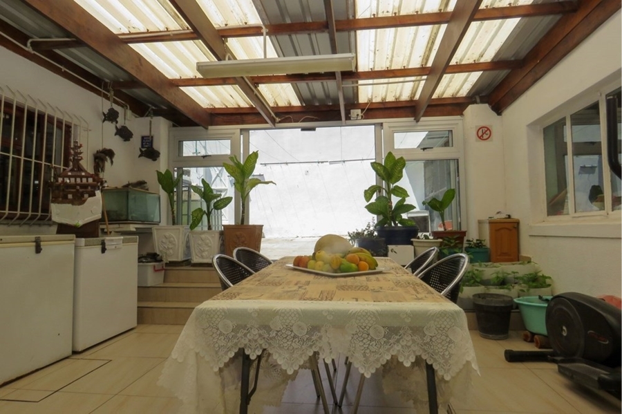To Let 3 Bedroom Property for Rent in Woodstock Western Cape